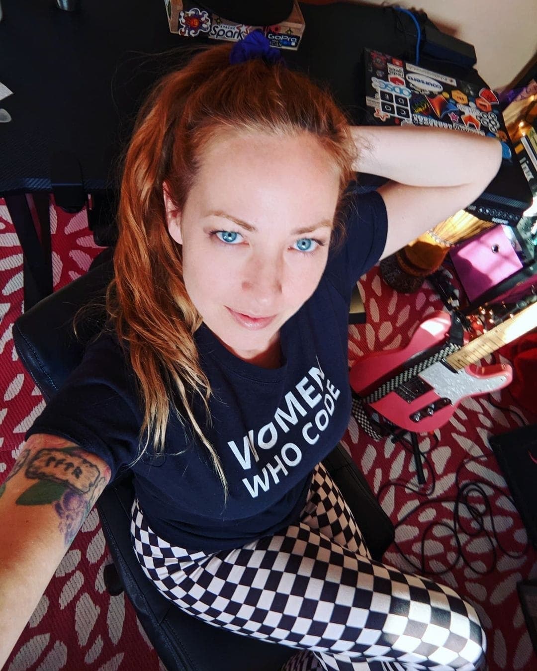 "Women who code" black t-shirt